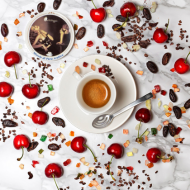 Caff&egrave; a 2 euro al bar