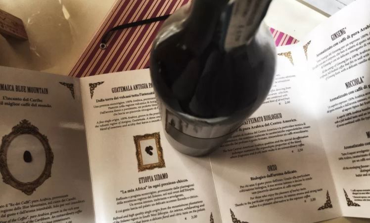 carta dei vini per il caffè